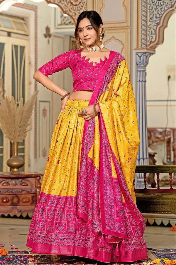 Yellow_Dola_Silk_Lehenga_Choli_With_Pink_Blouse_Minakari_Foil_Print_Haldi_Wedding_Wear