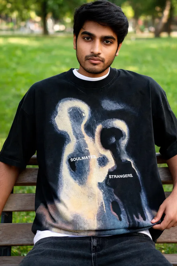 Black_Cotton_Oversized_Soulmates_Strangers_Graphic_Tee_For_Unisex
