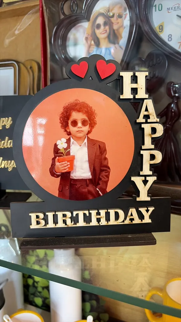 Black_Birthday_Photo_Frame_With_Happy_Birthday_Message