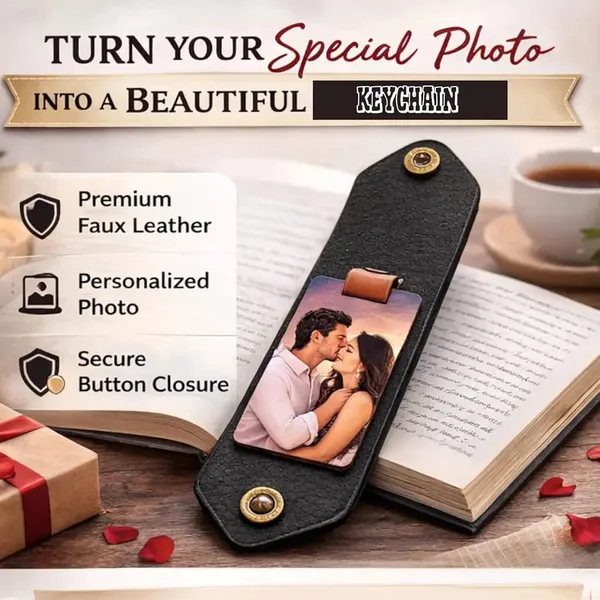Black_Faux_Leather_Photo_Slot_Keychain_For_Everyone