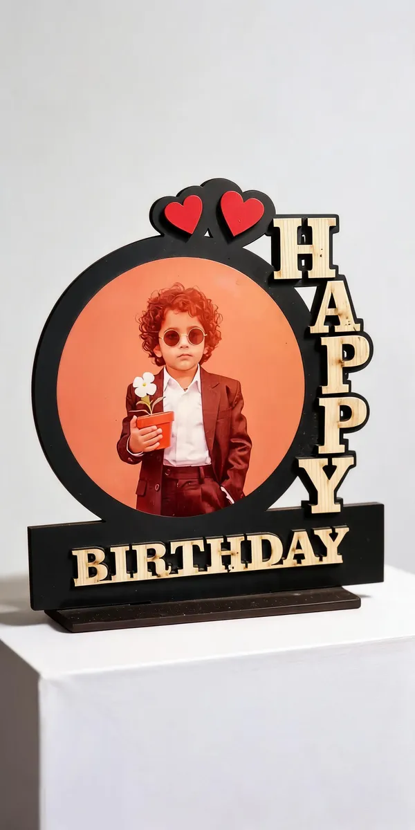 Black_Birthday_Celebratory_Round_Photo_Frame