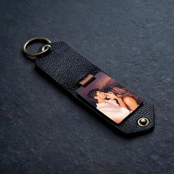 Black_Faux_Leather_Photo_Slot_Keychain