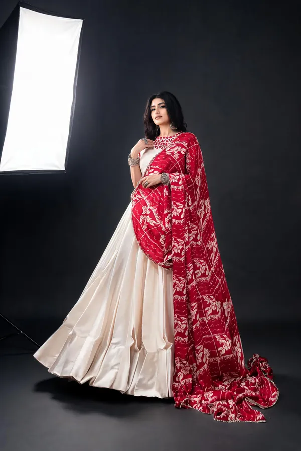 Off-White_Red_Monga_Silk_Printed_Flared_Lehenga_Choli_Set_For_Women