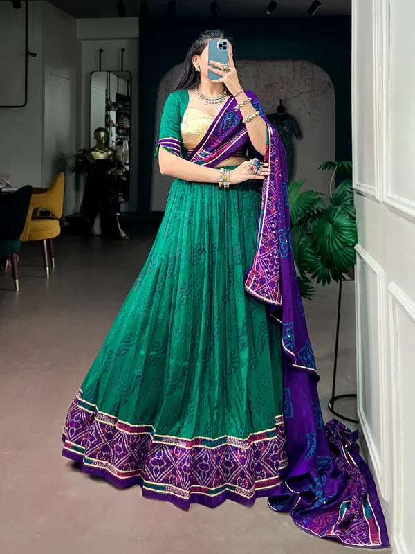 Sea_Green_Tasar_Silk_Bandhej_Flared_Lehenga_Set_For_Women
