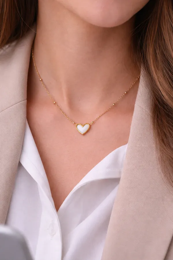 18k_gold-plated_white_Heart_Pendant_Necklace_for_Women