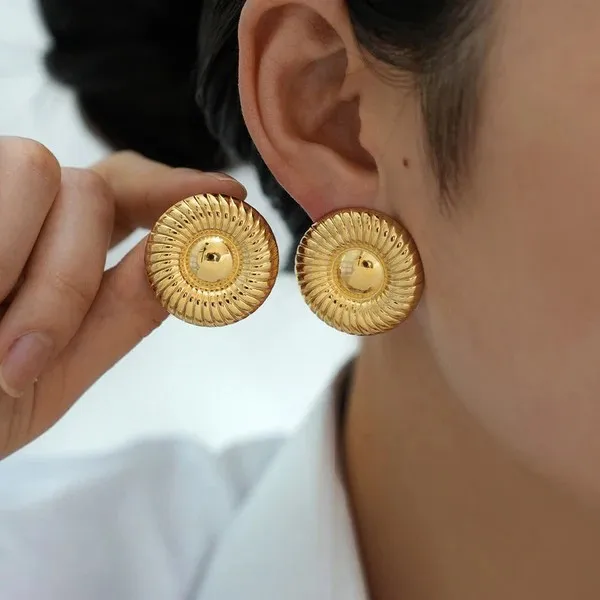 Gold-Tone_Metal_Round_Stud_Earrings_for_Women