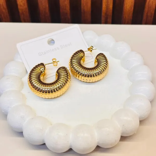 Gold_Stainless_Steel_Textured_Hoop_Earrings_for_Women