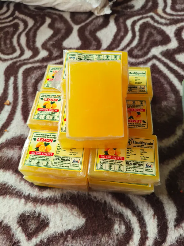 Healthymiin_Lemon_Glycerin_Organic_Soap
