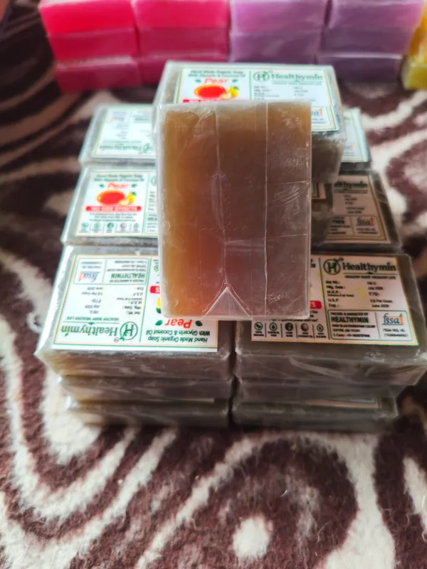 Healthymin_Pear_Handmade_Organic_Soap