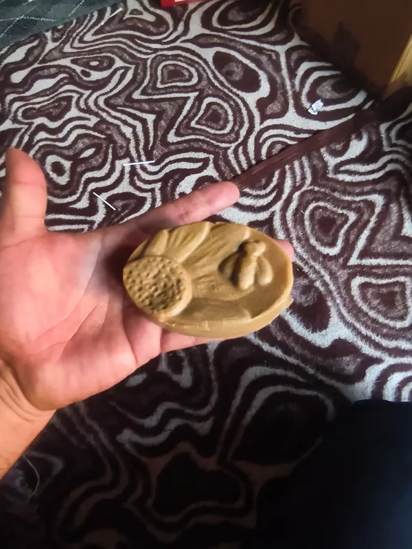 Healthymin_Multani_Mitti_Glycerin_Vitamin_E_Soap