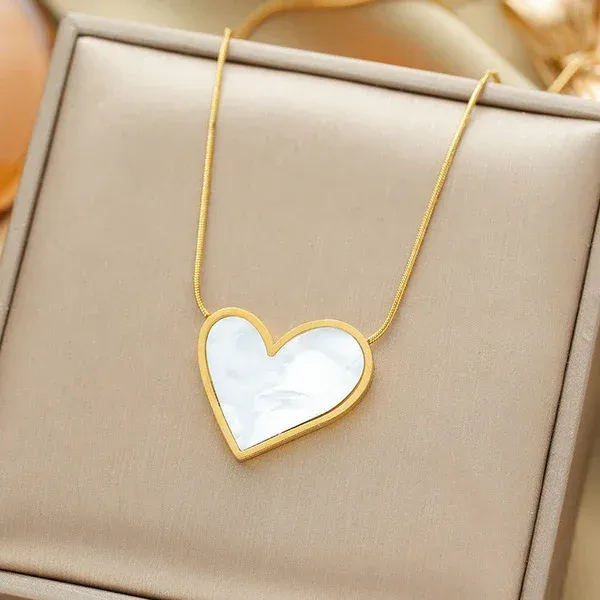 Shell_Heart_Necklace