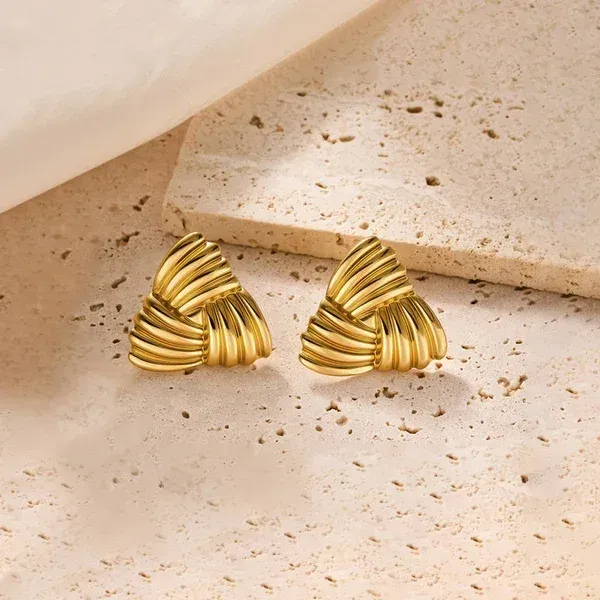 Triangle_Stud_Earrings