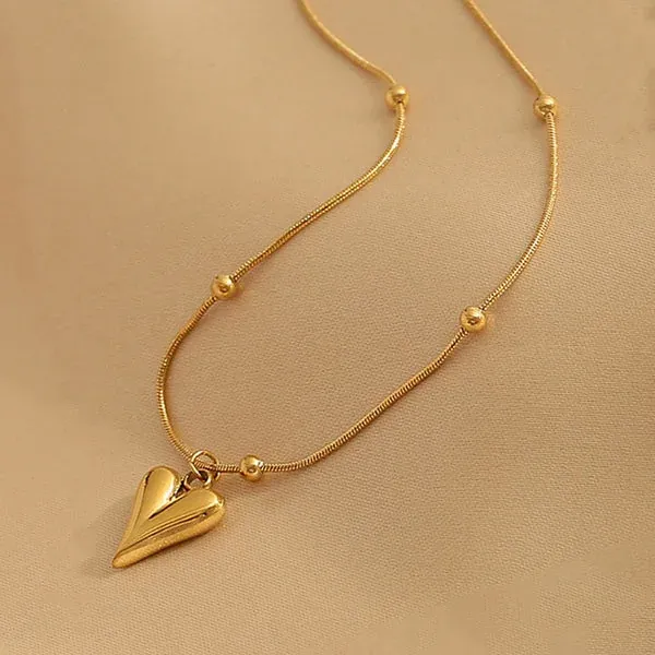 Heart_Ball_Chain_Pendant_Necklace