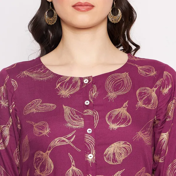 Lavender_Viscose_Regular_Fit_Cowl_Antique_Foil_Dress_For_Women