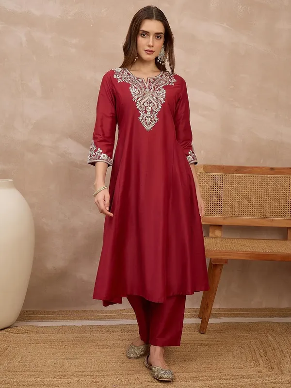 Maroon_Cotton_Silk_Embroidered_Anarkali_Suit_Set_With_Banarasi_Dupatta_For_Women