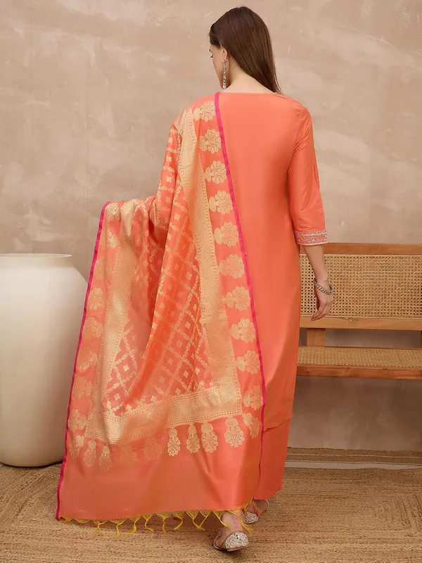 Coral_Peach_Cotton_Silk_Embroidered_Festive_Suit_Set_With_Banarasi_Dupatta_For_Women