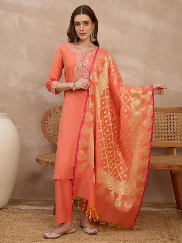 Coral_Peach_Cotton_Silk_Embroidered_Festive_Suit_Set_With_Banarasi_Dupatta_For_Women