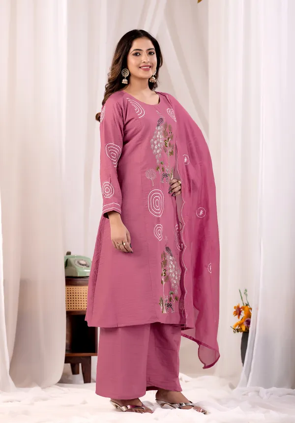 Pink_Embroidered_Kurta_Set_for_Women