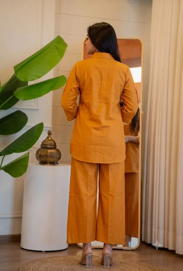 Orange_Straight_Fit_Kurta_Pant_Set_for_Women