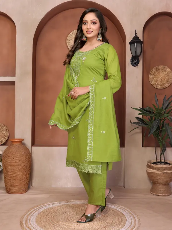 Green_Mall_Roman_Kurta_Set_for_Women