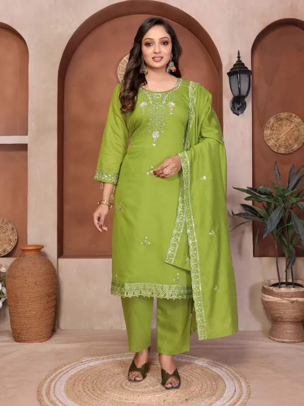 Green_Mall_Roman_Kurta_Set_for_Women