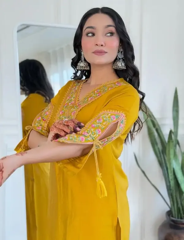 Mustard_Embroidered_Kurta_Set_for_Women