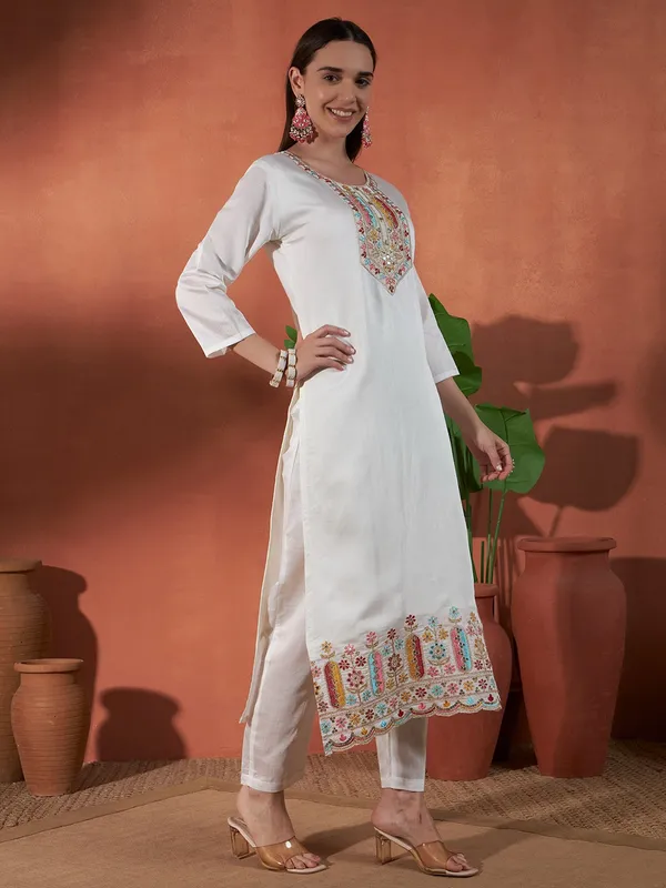 White_Embroidered_Straight_Kurta_Set_for_Women