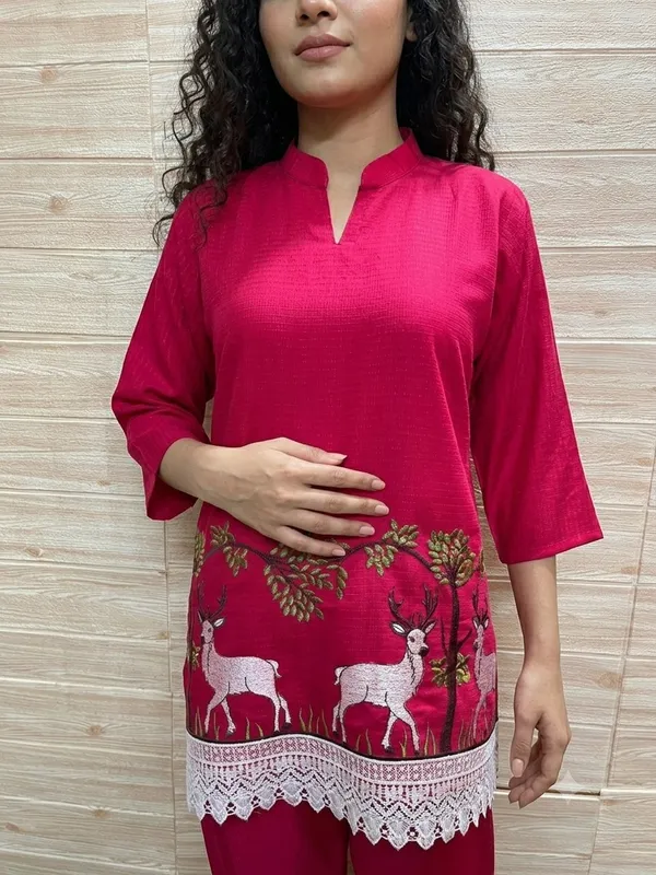 Pink_Embroidered_Straight_Kurta_Set_for_Women