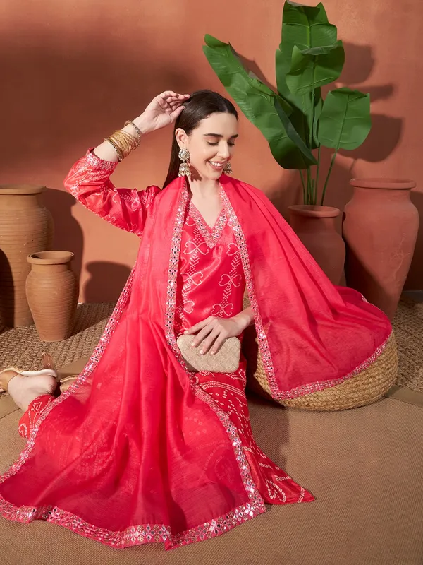 Pink_Printed_Ethnic_Kurta_Set_for_Women