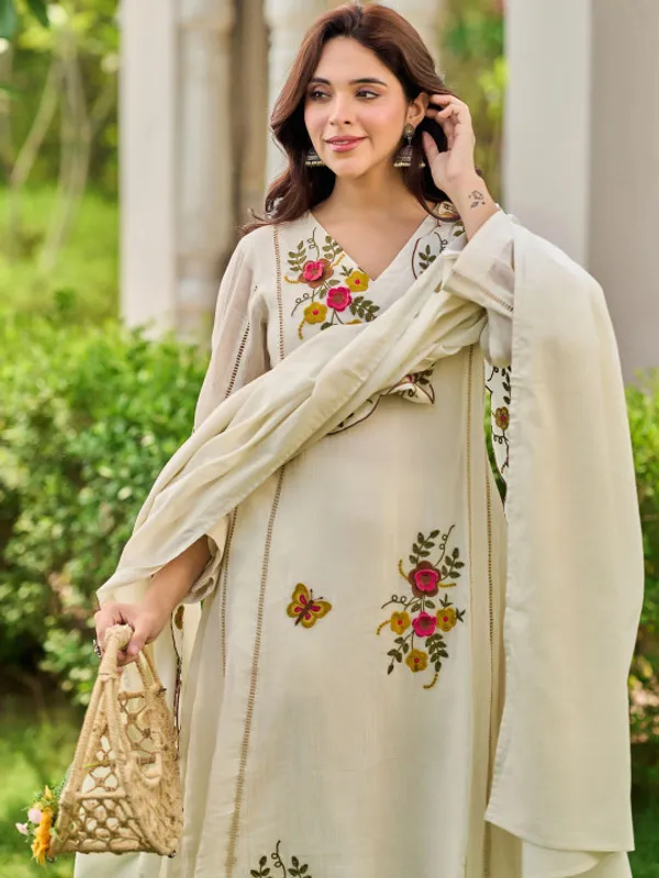 Cream_Roman_Glass_Embroidered_Suit_Set_for_Women