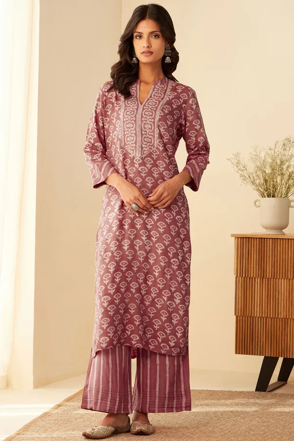 Maroon_Cotton_Printed_Kurta_Set_For_Women