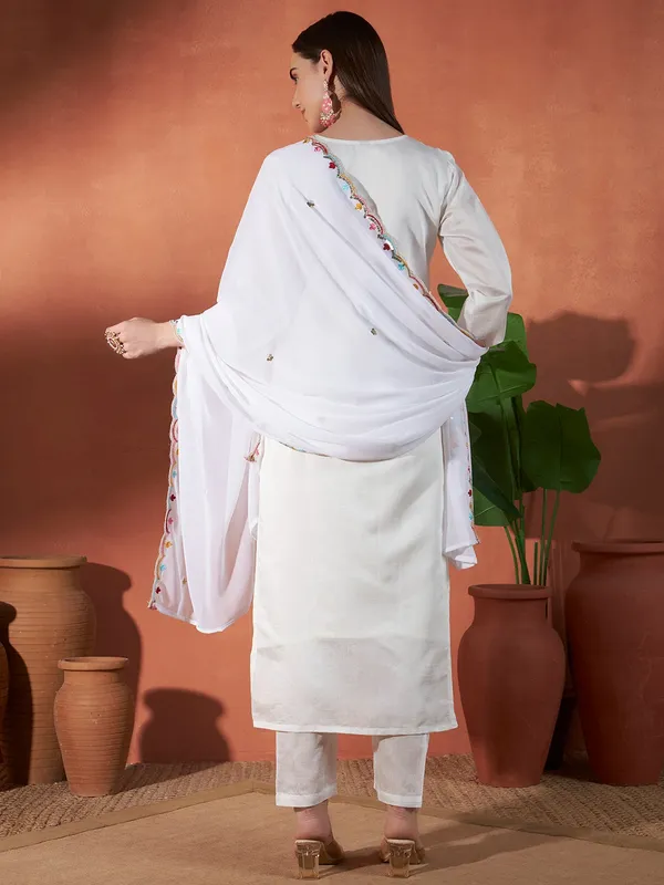 White_Embroidered_Straight_Kurta_Set_for_Women