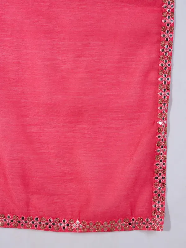 Pink_Printed_Ethnic_Kurta_Set_for_Women