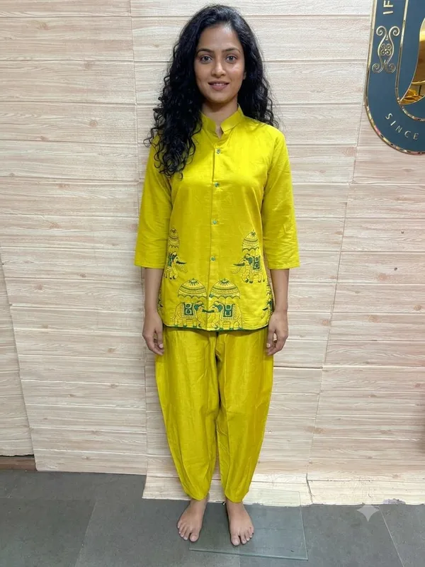 Yellow_Printed_Kurta_Set_for_Women