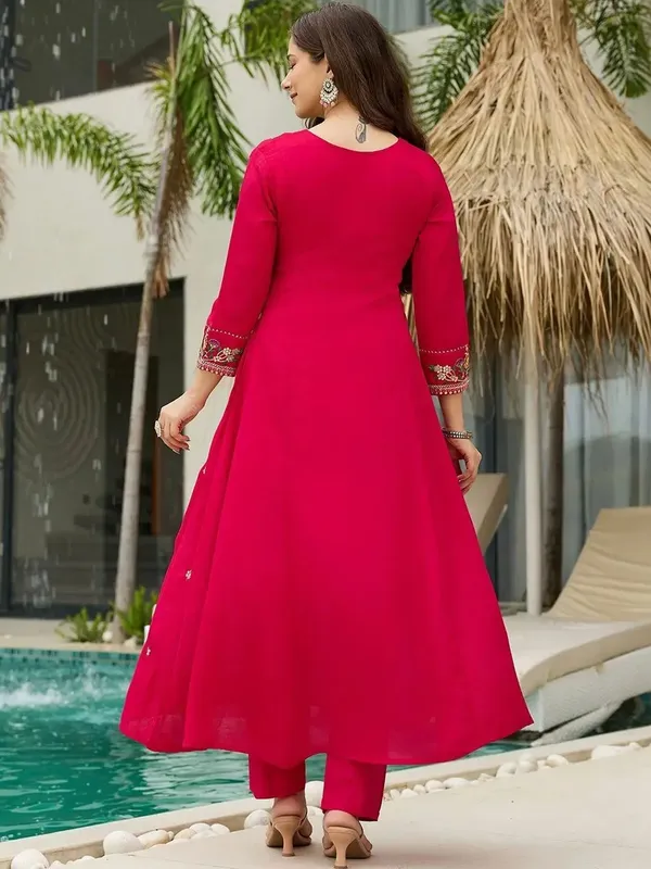 Pink_Cotton_Embroidered_Salwar_Suit_Set_for_Women