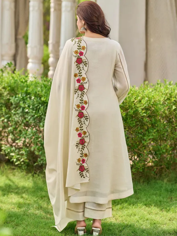 Cream_Roman_Glass_Embroidered_Suit_Set_for_Women