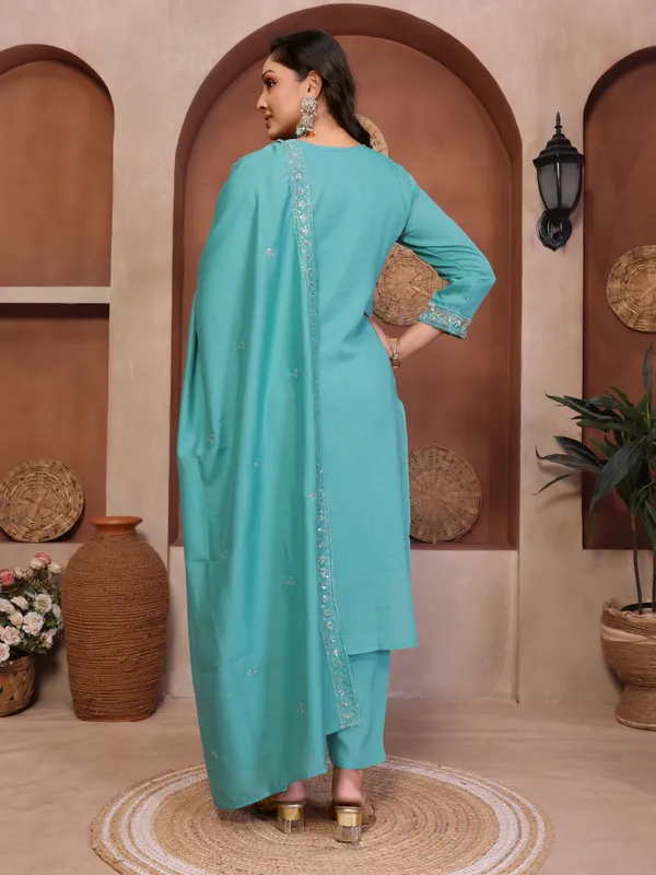 Turquoise_Mall_Roman_Embroidered_Salwar_Suit_For_Women