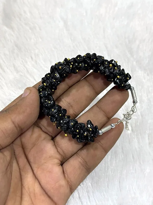 Black_Obsidian_Chips_Bracelet