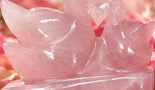 Rose_Quartz_Swan_Pair