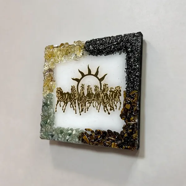 Mixed_Crystal_Multicolor_Seven_Horse_Money_Magnet_Wall_Frame