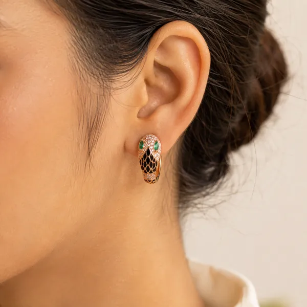 Gold_And_Black_Stainless_Steel_Hoop_Earrings_For_Women