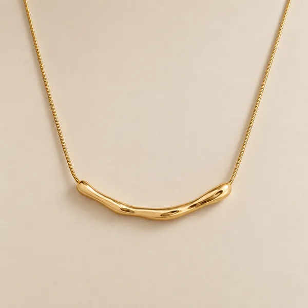 Golden-Curve-Minimalist-Necklace-Antitarnish