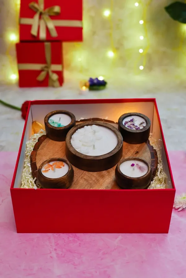 The_Hearth_Glow_Hamper
