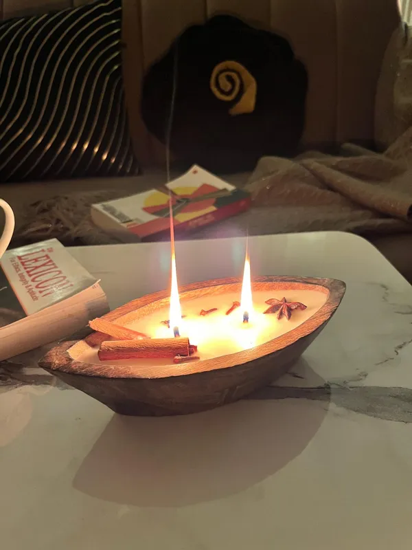 The_Spice_Haven_Wooden_Boat_Candle