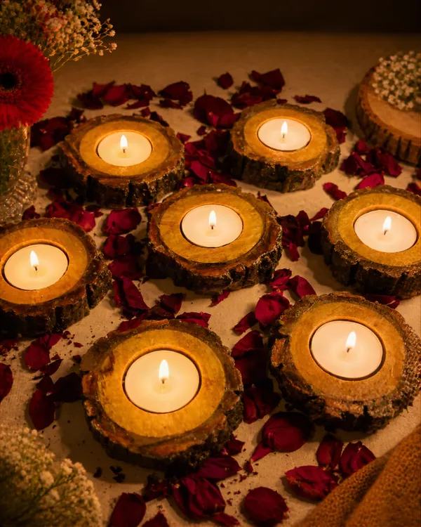 Rustic_Wooden_Tealight_Holders