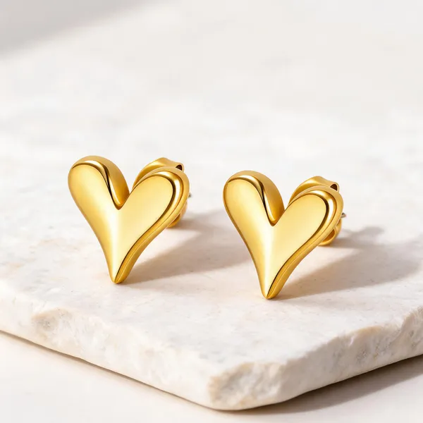 Gold_18K_Pvd_Stainless_Steel_Heart_Stud_Earrings_For_Women