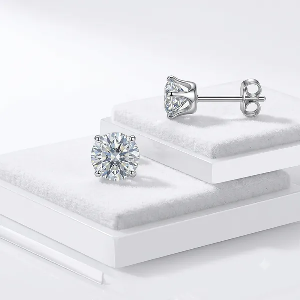 Silver_Pvd_Cubic_Zirconia_Stud_Earrings_For_Women