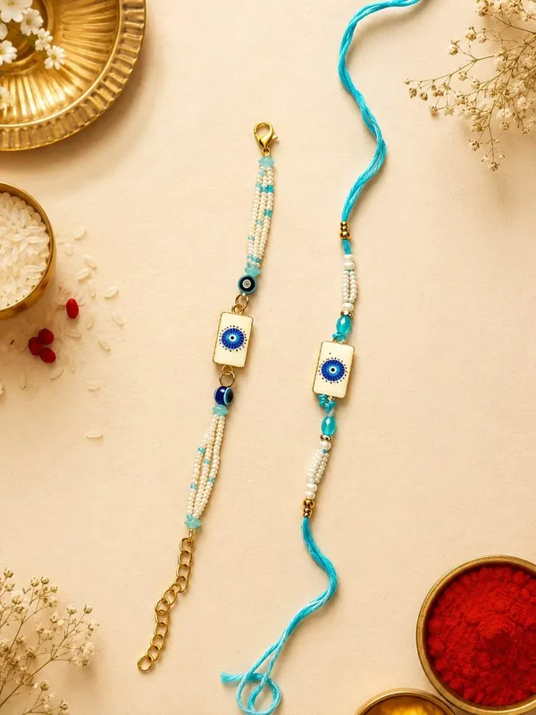 Rakhi_Gift_Hamper_With_Greeting_Card