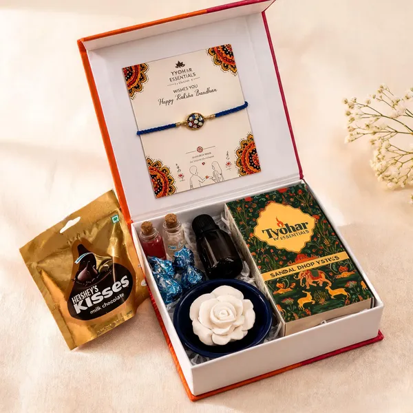 Rakhi_Gift_Hamper_With_Greeting_Card
