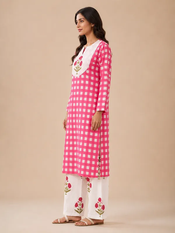 Pink_Check_Kurta_Palazzo_Set_Default_Title